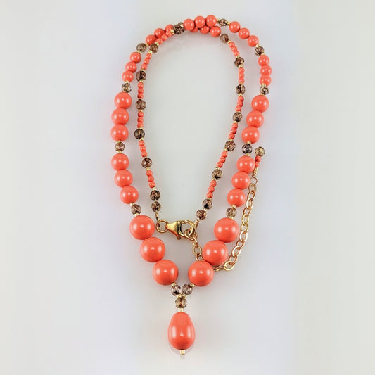 Coral crystal pearl necklace