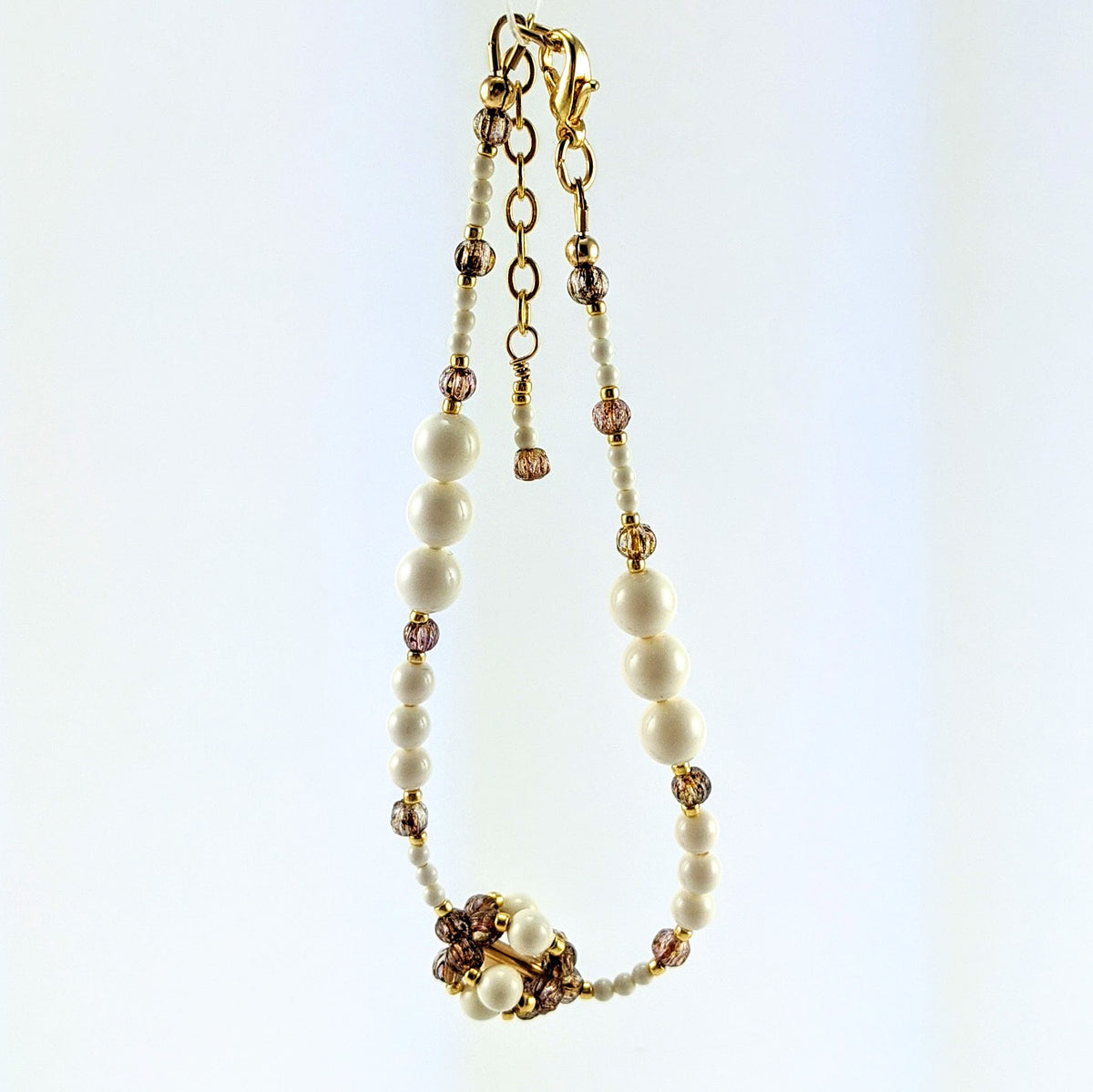 Ivory crystal pearl bracelet