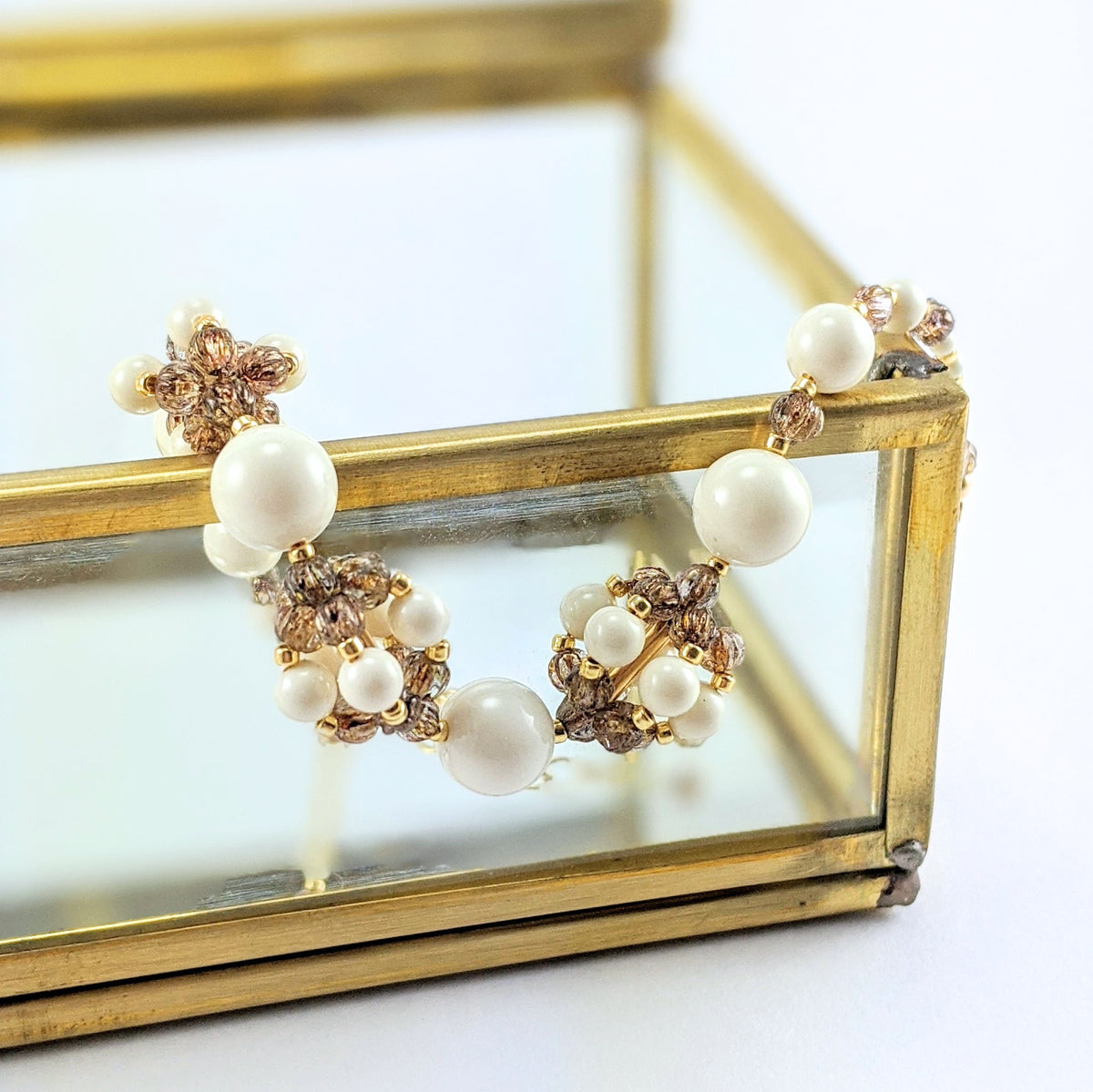 Ivory crystal pearl bracelet